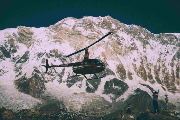 8-Day Luxury Everest Trekking Experience by Private Helicopter